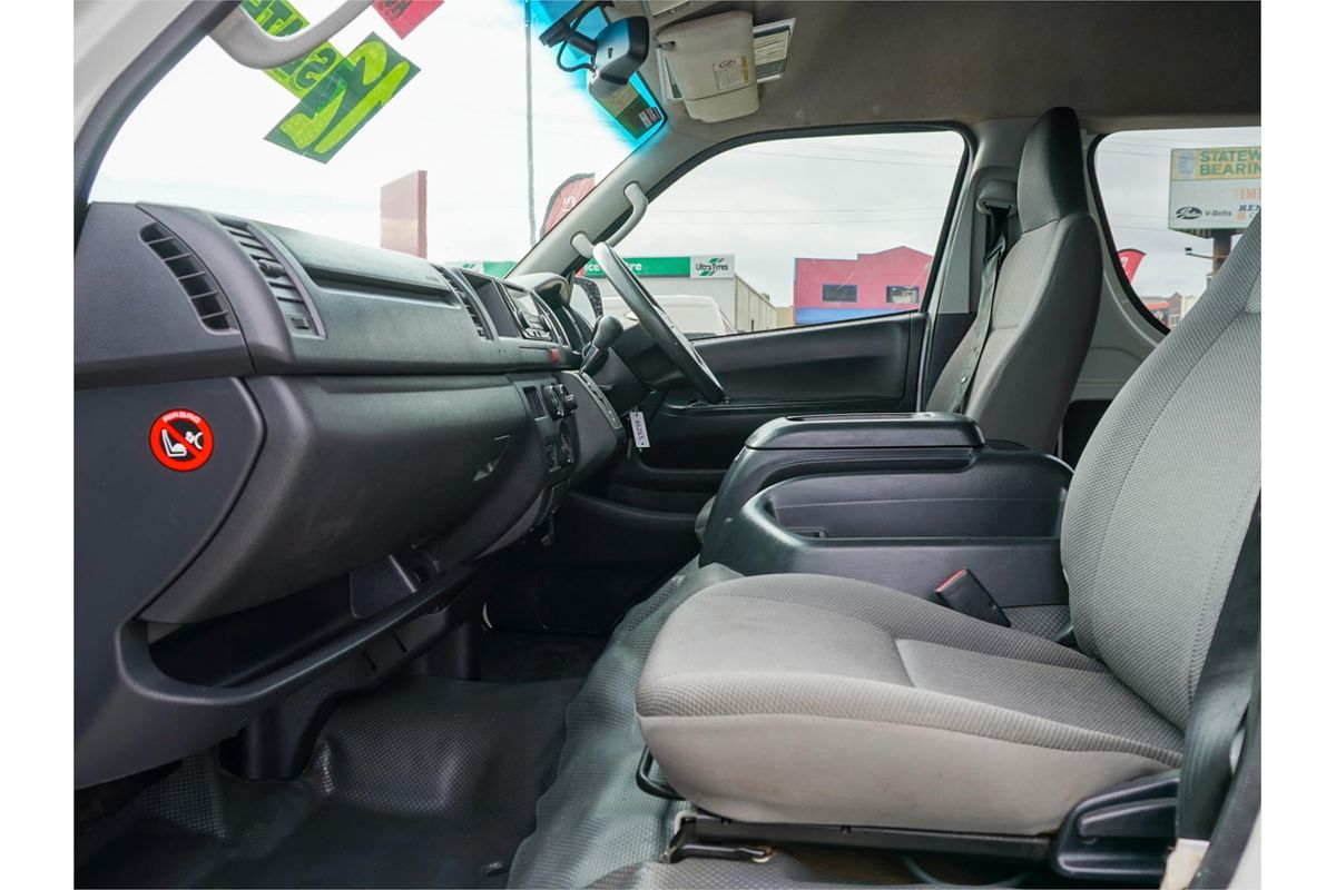 2016 Toyota Hiace Commuter KDH223R