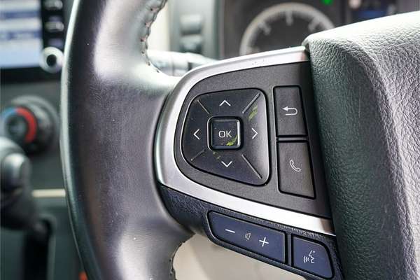 2020 Toyota Hiace Commuter GDH322R
