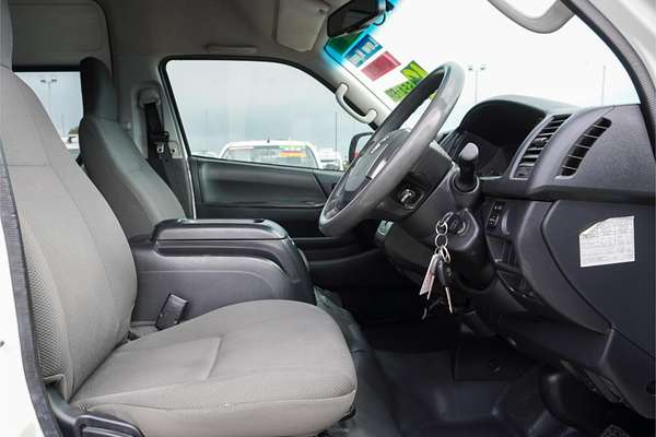 2016 Toyota Hiace Commuter KDH223R