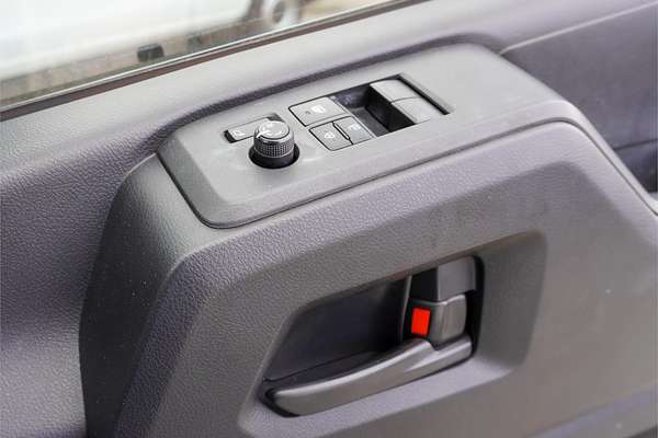 2020 Toyota Hiace Commuter GDH322R