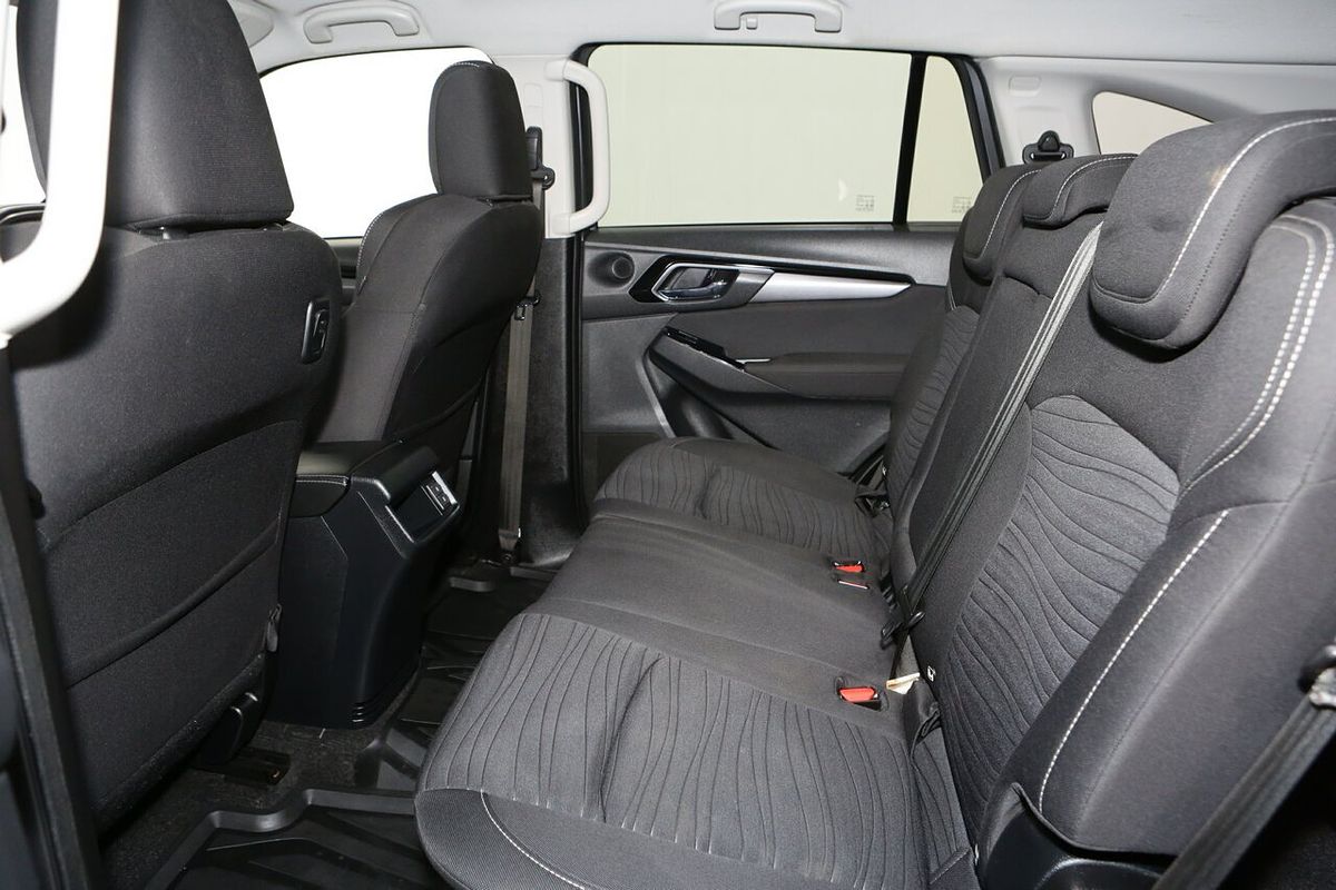 2021 Isuzu MU-X LS-U