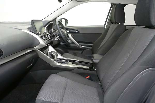 2024 Mitsubishi Eclipse Cross LS YB