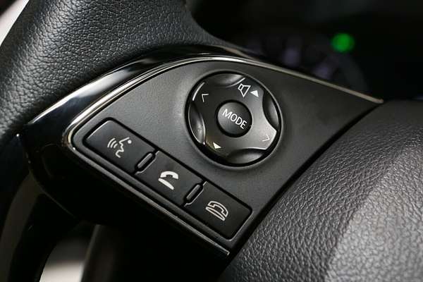 2024 Mitsubishi Eclipse Cross LS YB