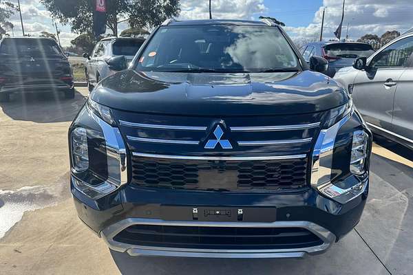 2025 Mitsubishi Outlander Exceed ZM
