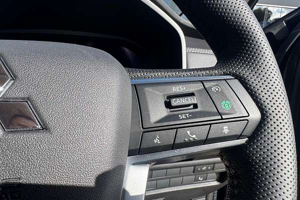 2025 Mitsubishi Outlander Exceed ZM