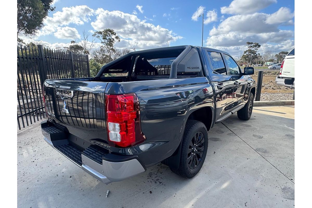 2025 Mitsubishi Triton GLX-R MV 4X4