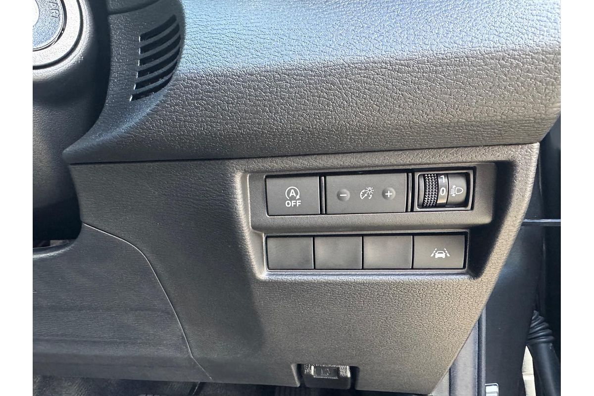 2025 Mitsubishi Triton GLX-R MV 4X4