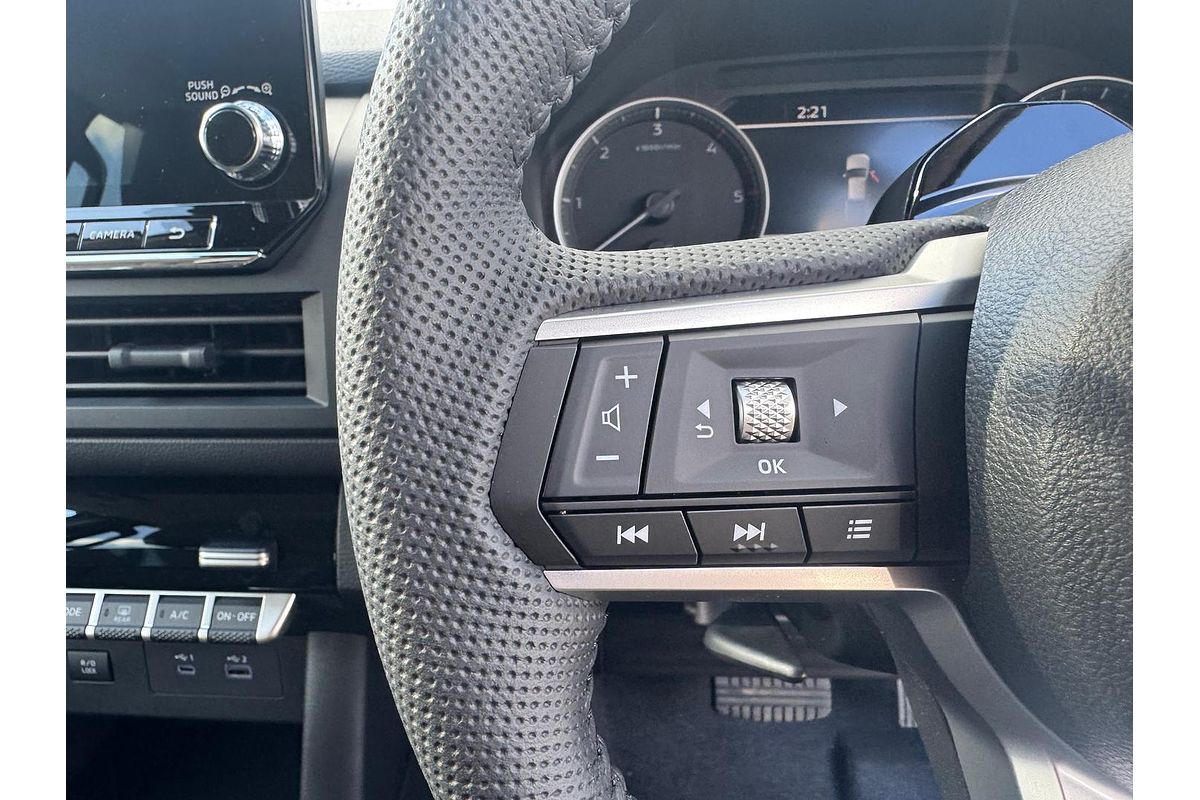2025 Mitsubishi Triton GLX-R MV 4X4