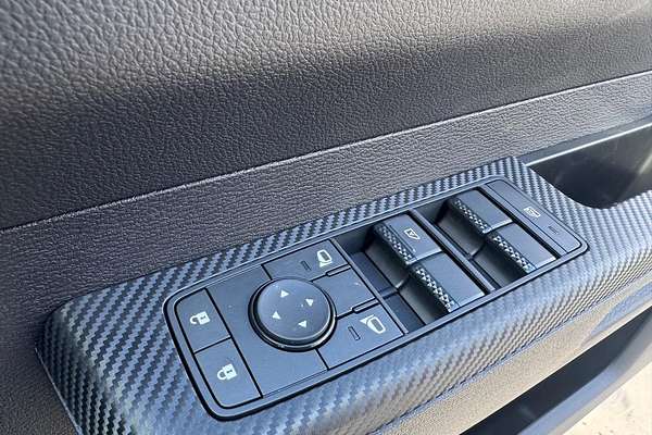 2025 Mitsubishi Triton GLX-R MV 4X4