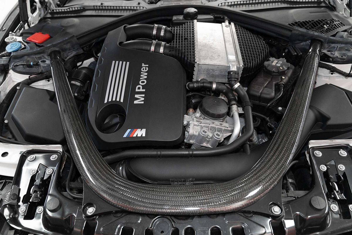 2017 BMW M3  F80 LCI