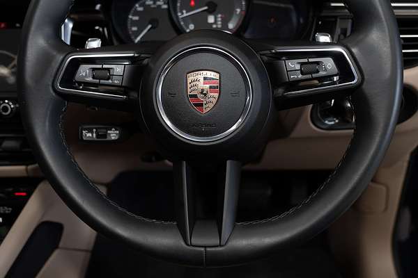 2022 Porsche Macan  95B