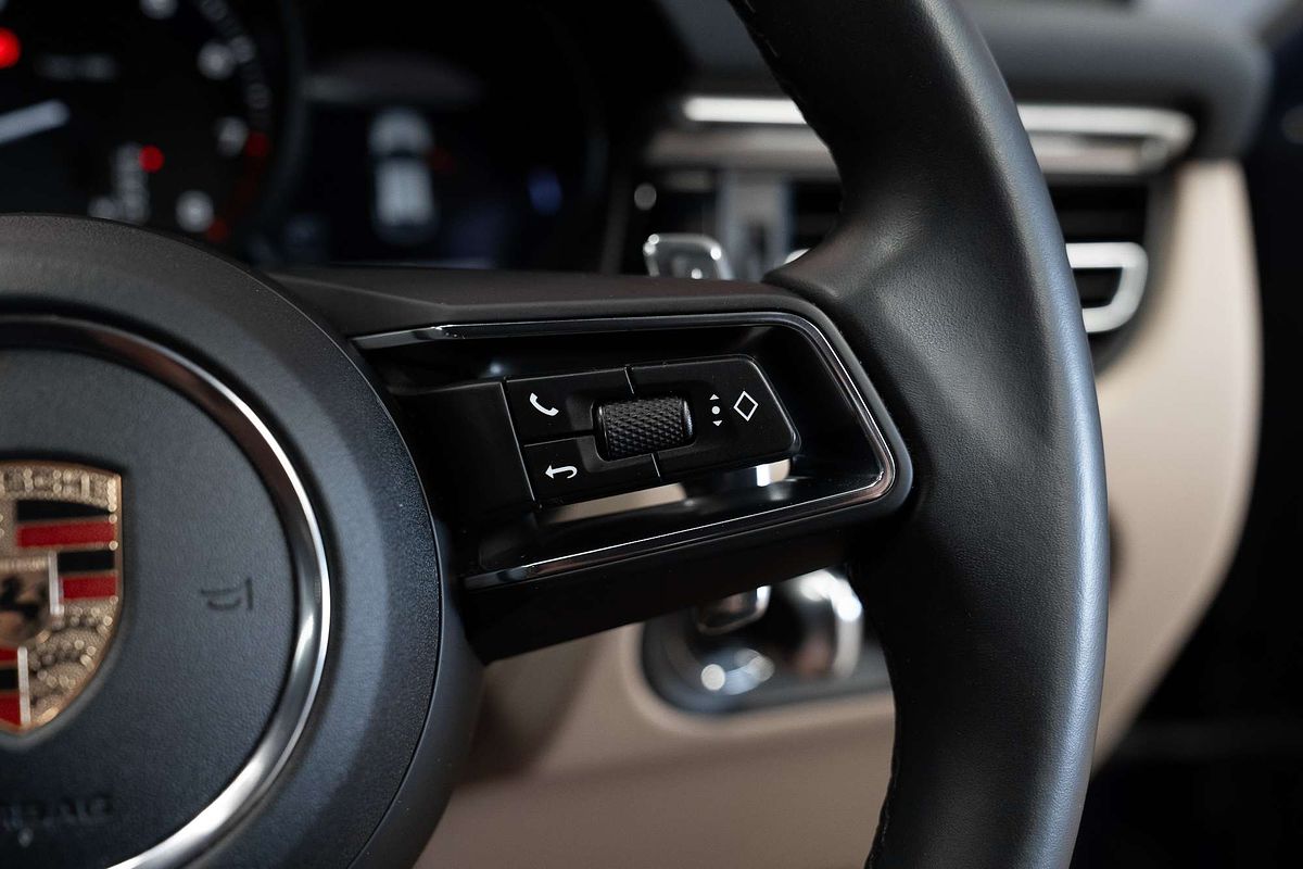 2022 Porsche Macan  95B