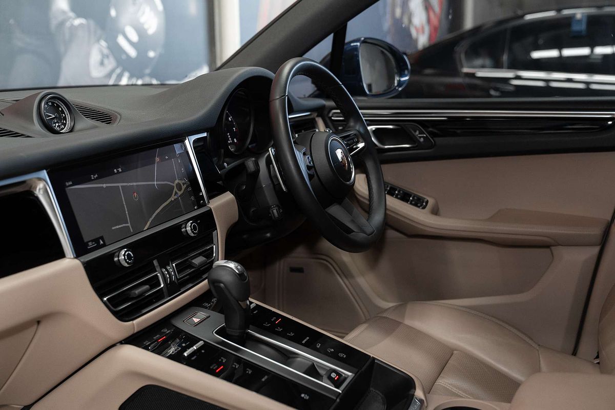2022 Porsche Macan  95B