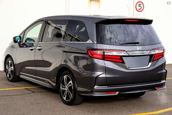 2017 Honda Odyssey VTi-L 5th Gen