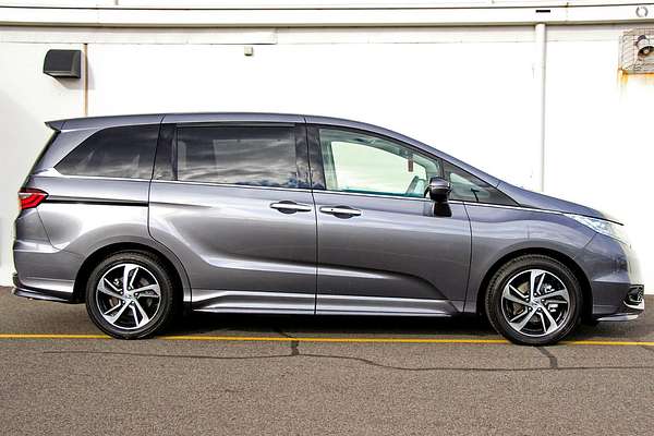 2017 Honda Odyssey VTi-L 5th Gen