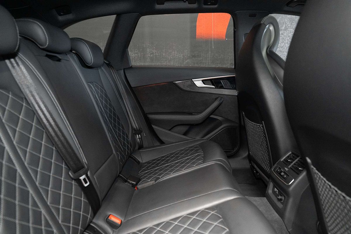 2021 Audi S4  B9