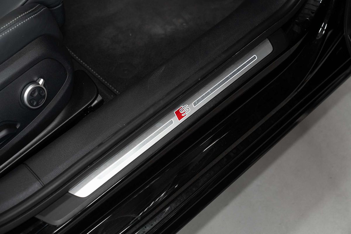 2022 Audi S4  B9