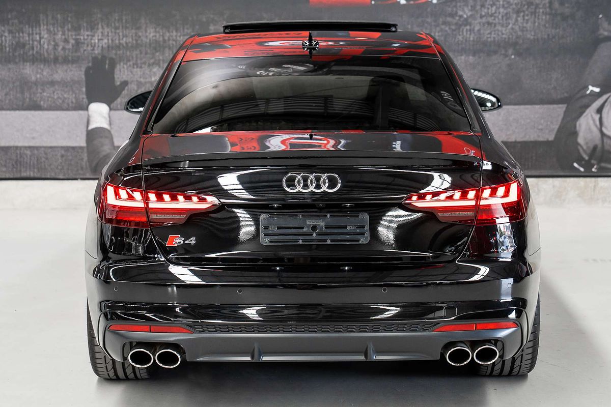 2022 Audi S4  B9