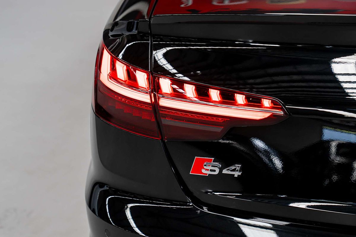 2022 Audi S4  B9