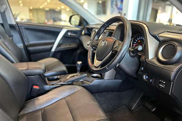 2014 Toyota RAV4 Cruiser ASA44R