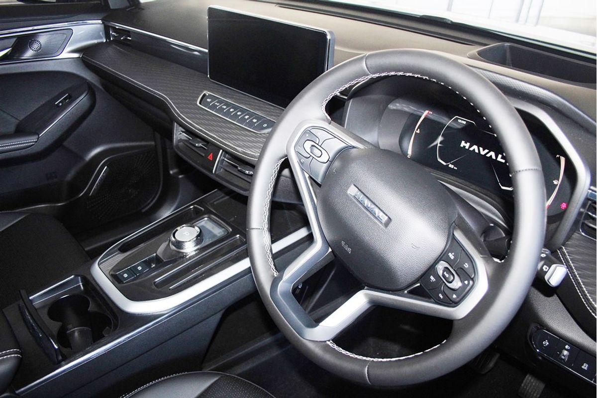 Jolion Pro Ultra Auto 4x2