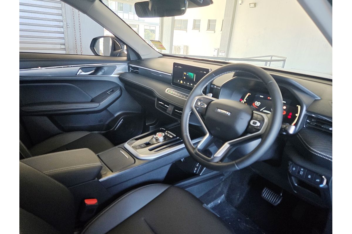 Jolion Facelift Luxury Auto 4x2