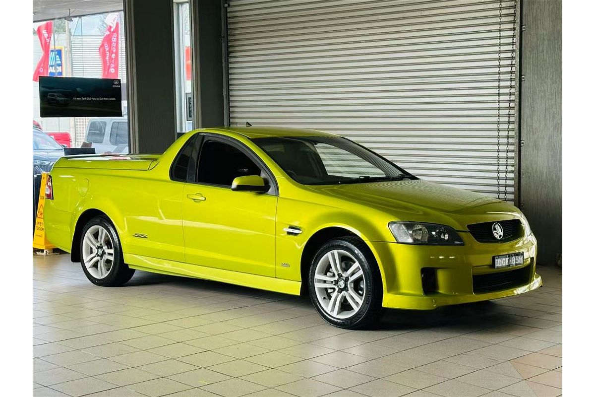 COMMODORE VE SS 6.0L V8 MULTI POINT F/INJ 6 SP MANUAL UTILITY