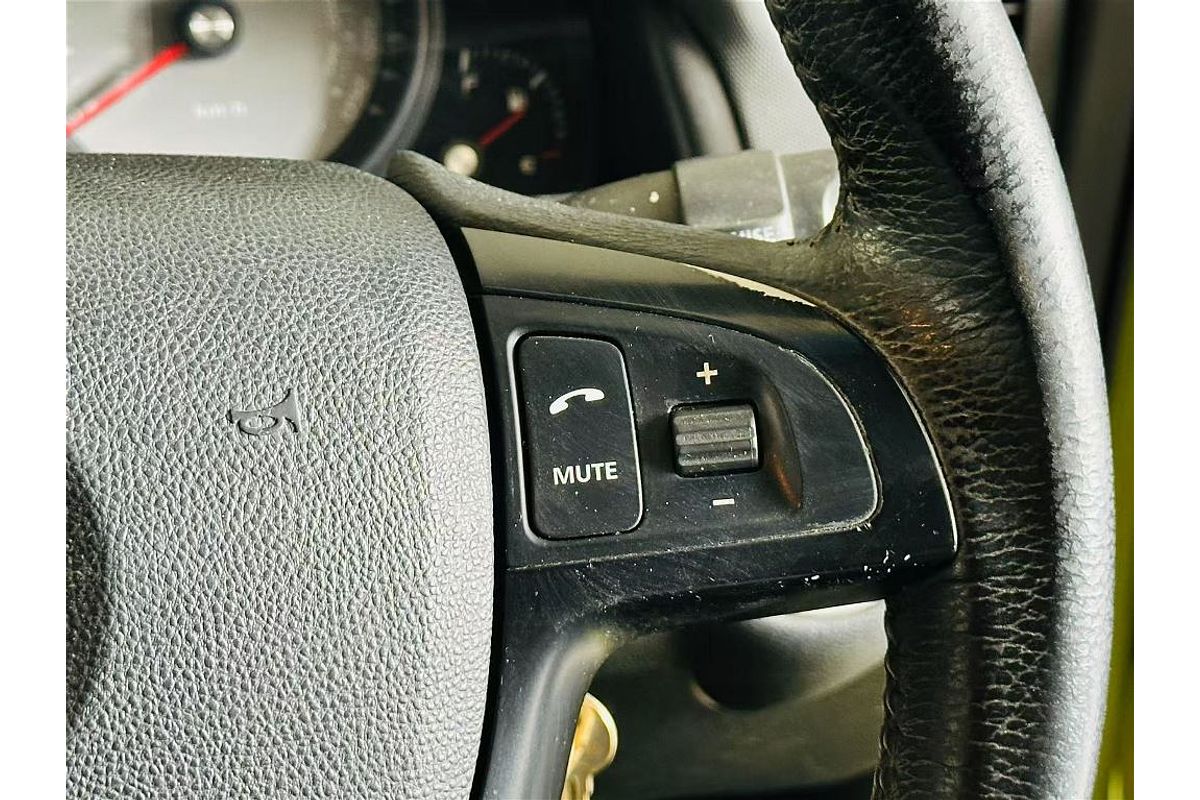 COMMODORE VE SS 6.0L V8 MULTI POINT F/INJ 6 SP MANUAL UTILITY