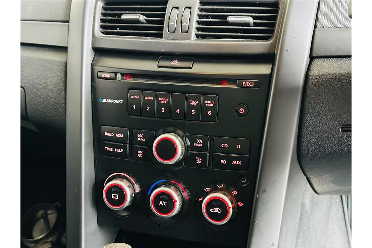 COMMODORE VE SS 6.0L V8 MULTI POINT F/INJ 6 SP MANUAL UTILITY