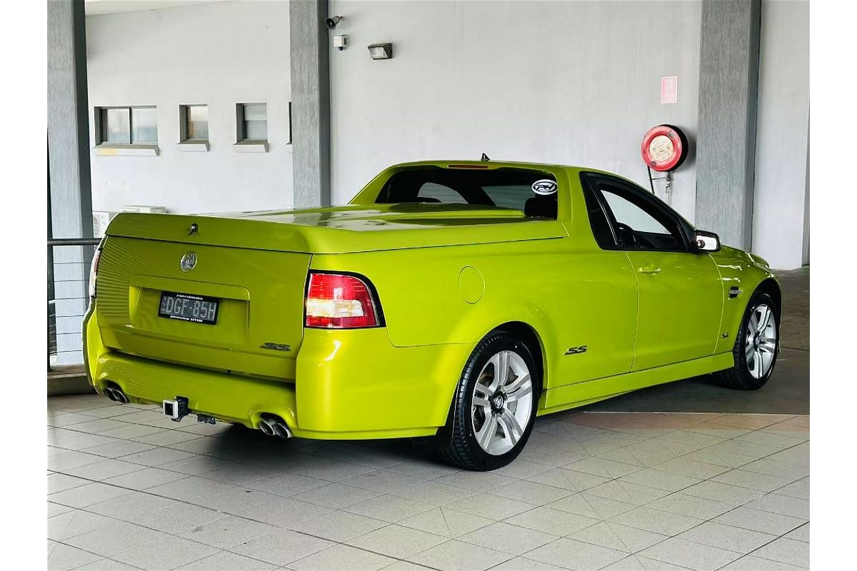 COMMODORE VE SS 6.0L V8 MULTI POINT F/INJ 6 SP MANUAL UTILITY