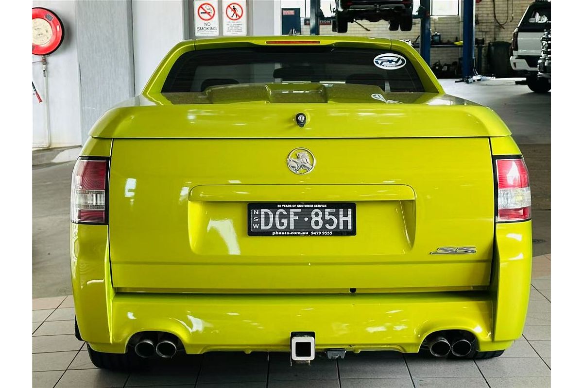 COMMODORE VE SS 6.0L V8 MULTI POINT F/INJ 6 SP MANUAL UTILITY