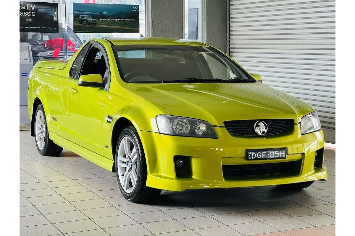 COMMODORE VE SS 6.0L V8 MULTI POINT F/INJ 6 SP MANUAL UTILITY