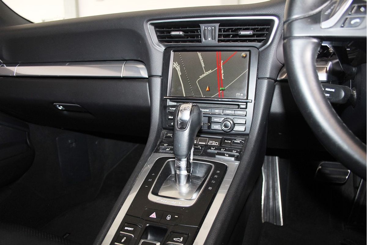 911 997 MY12 CARRERA S 3.8L 6Cyl MULTI POINT F/INJ 7 SP AUTO DUAL CLUTCH 2D COUPE