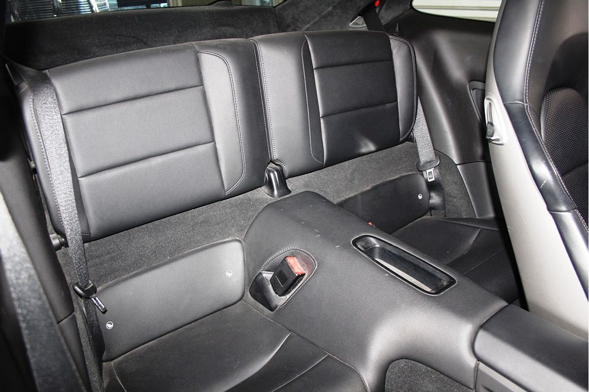 911 997 MY12 CARRERA S 3.8L 6Cyl MULTI POINT F/INJ 7 SP AUTO DUAL CLUTCH 2D COUPE