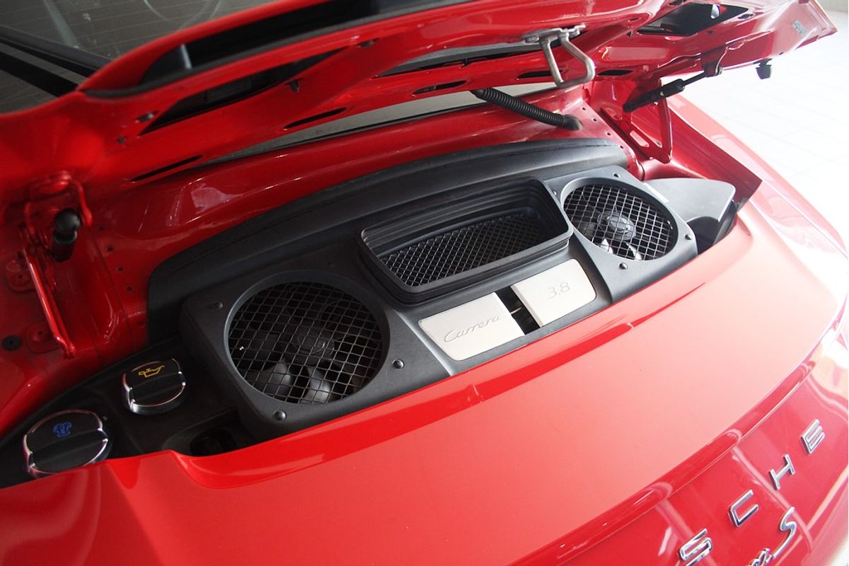 911 997 MY12 CARRERA S 3.8L 6Cyl MULTI POINT F/INJ 7 SP AUTO DUAL CLUTCH 2D COUPE