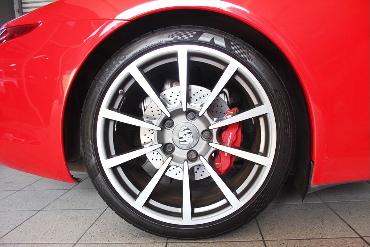 911 997 MY12 CARRERA S 3.8L 6Cyl MULTI POINT F/INJ 7 SP AUTO DUAL CLUTCH 2D COUPE