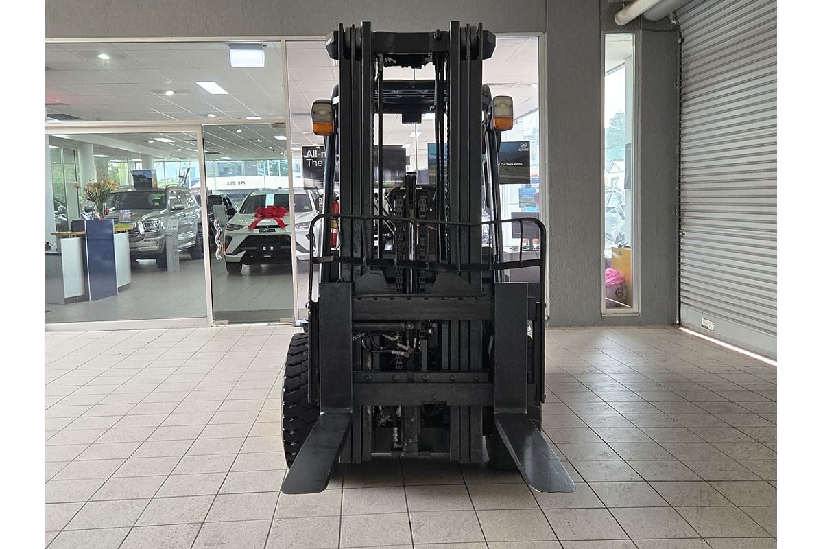 TOYOTA FORKLIFT