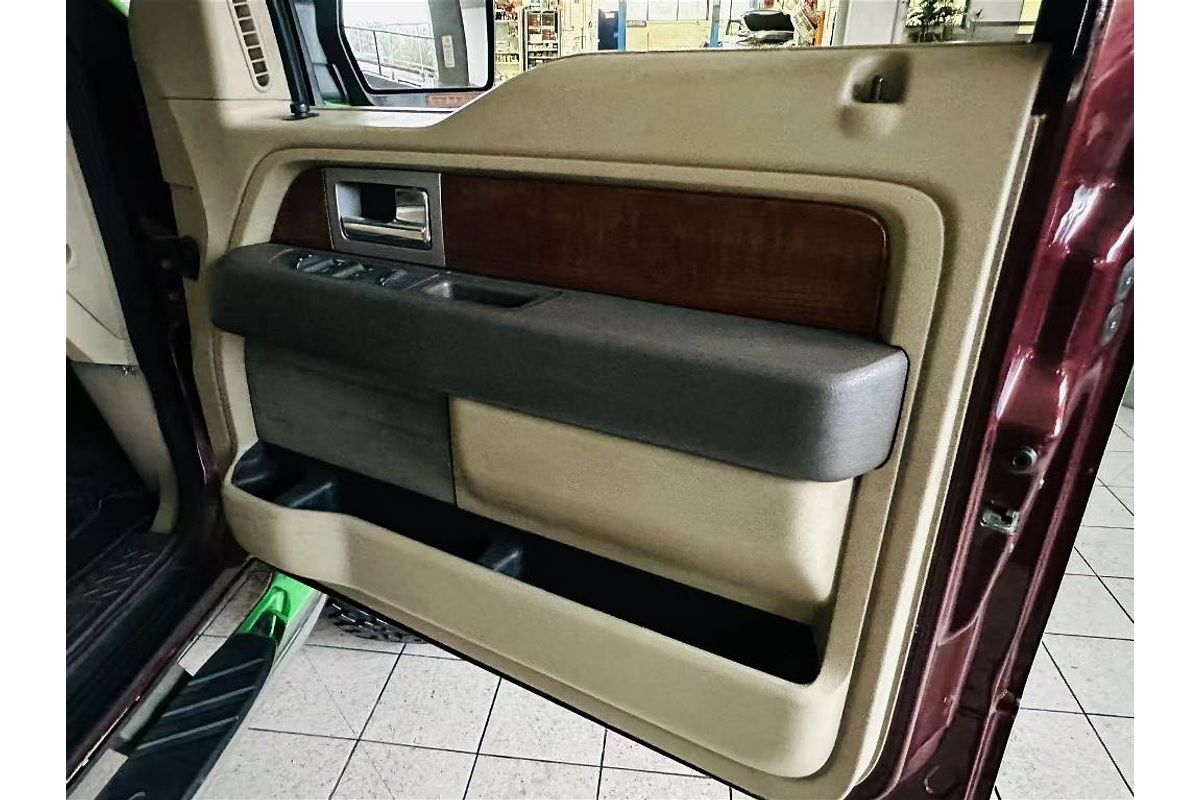 F150 Utility Dual Cab Automatic