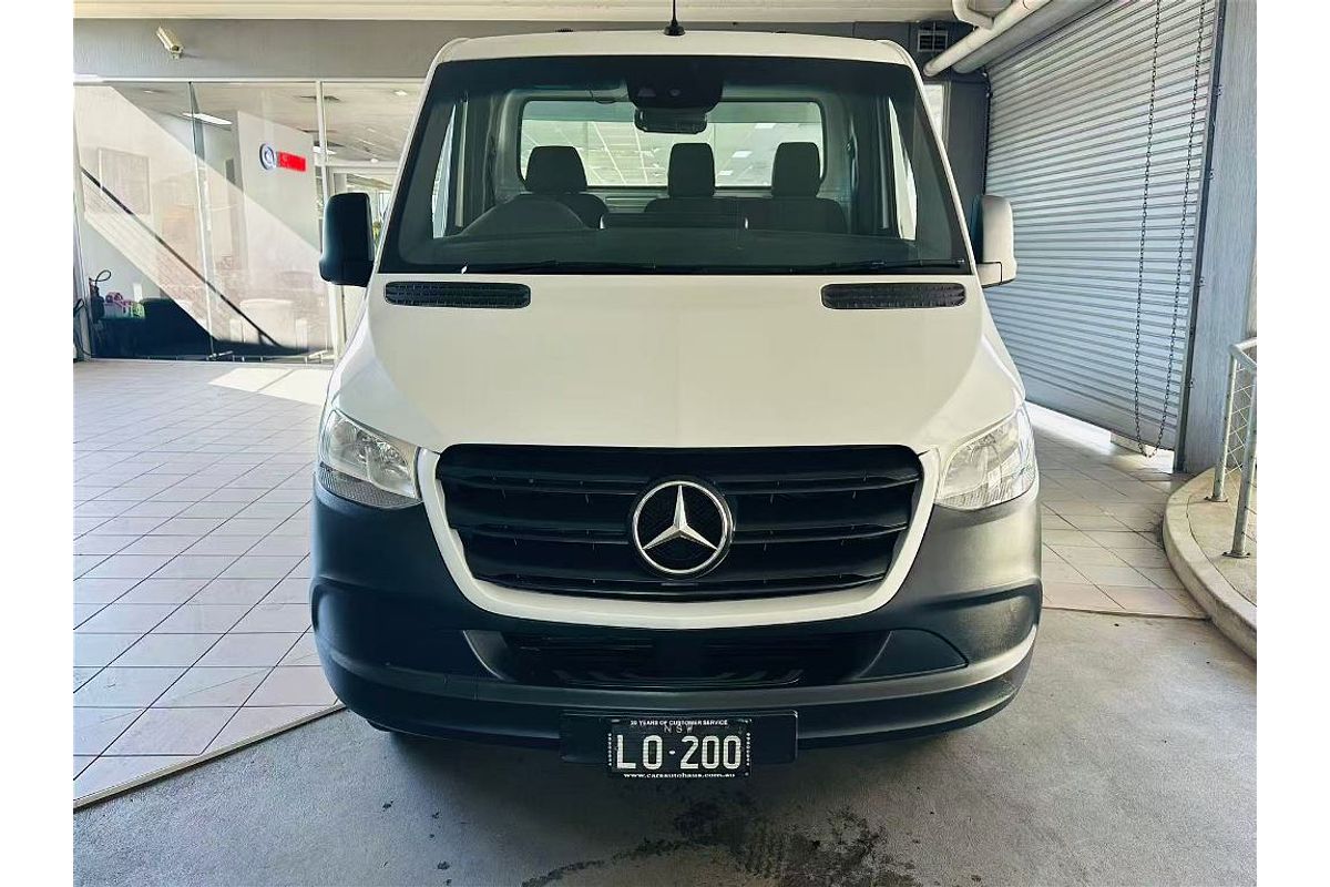 SPRINTER 516 CDI LWB TURBO DIESEL AUTOMATIC CAB CHASSIS
