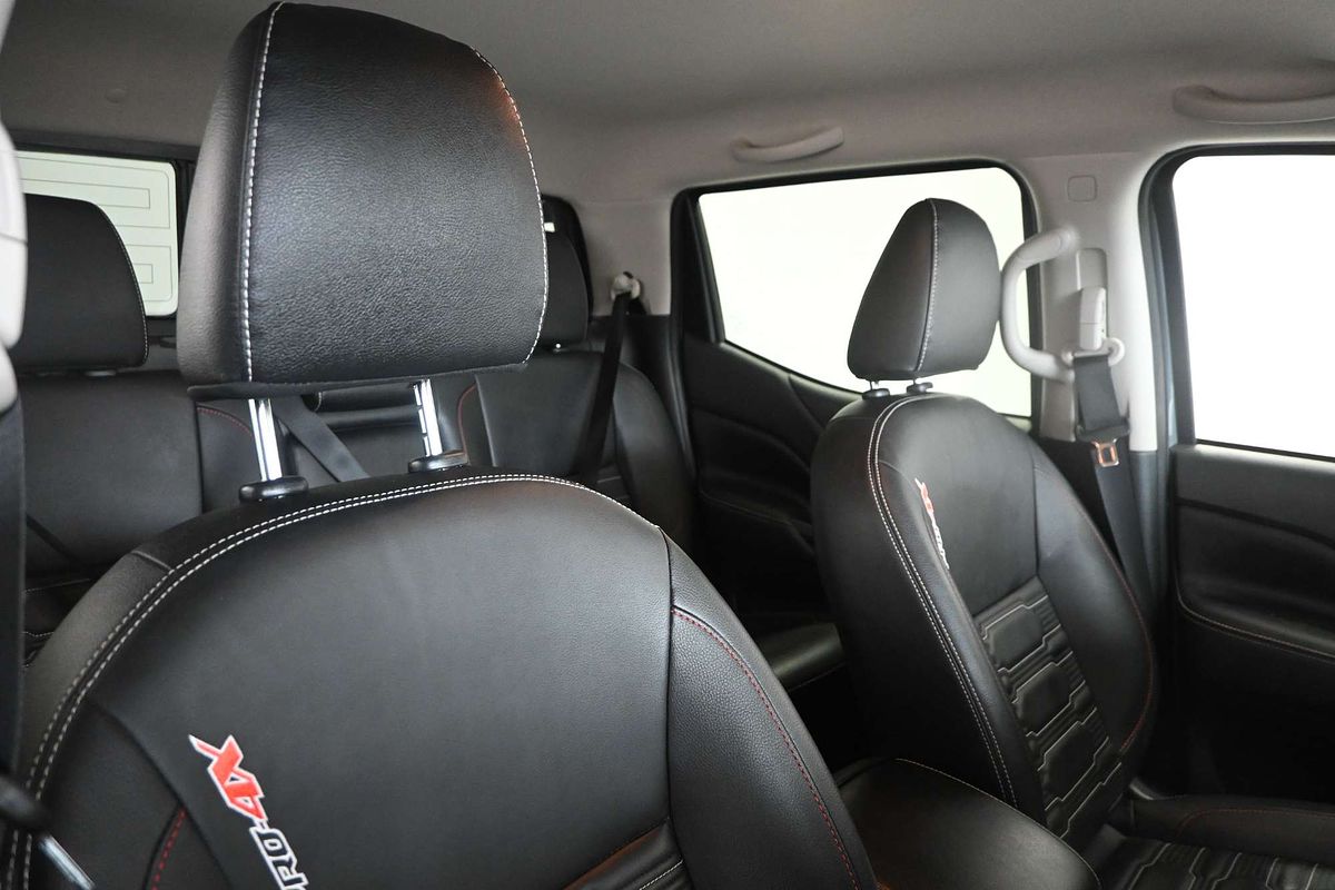 2023 Nissan Navara PRO-4X D23 4X4