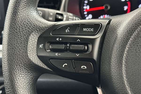 2022 Kia Rio S YB