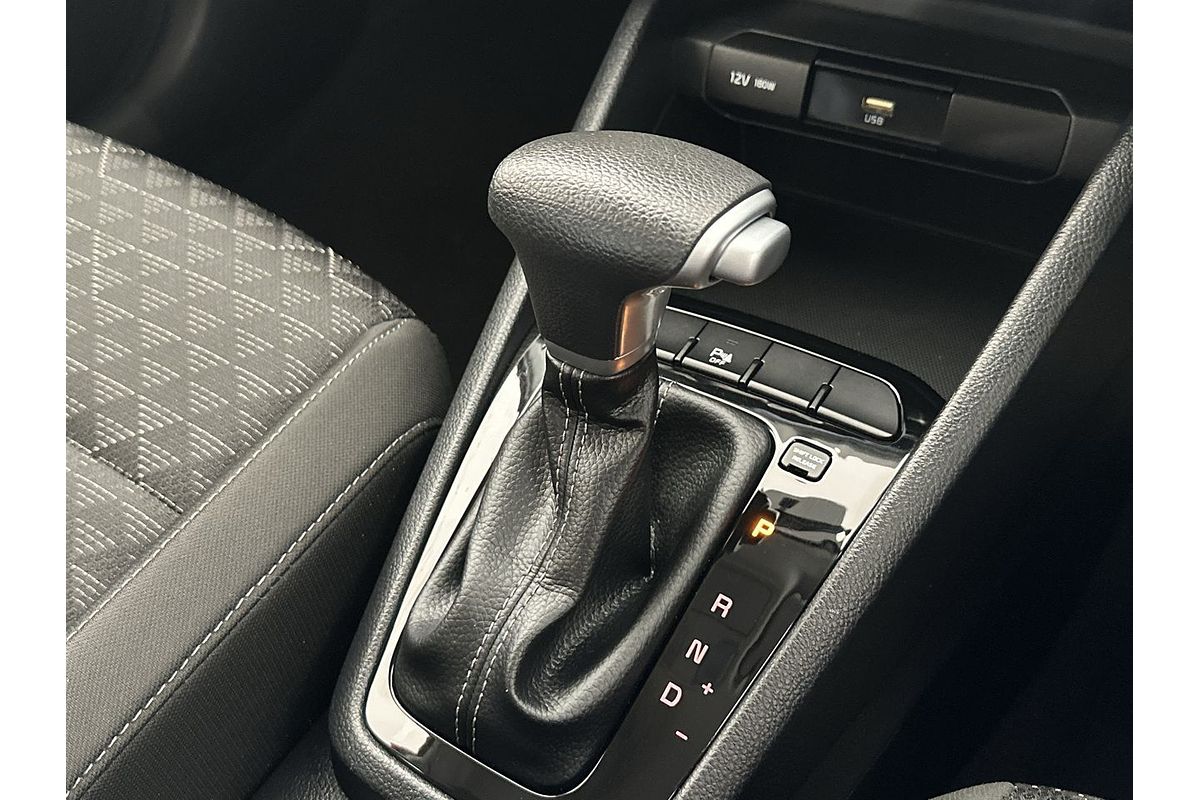 2022 Kia Rio S YB
