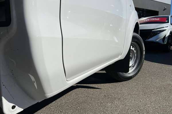 2025 Nissan Navara SL D23 Rear Wheel Drive