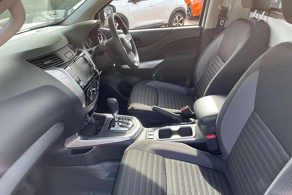 2025 Nissan Navara SL D23 Rear Wheel Drive