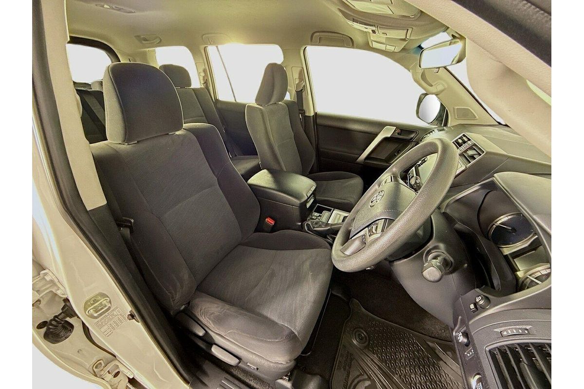 2023 Toyota Landcruiser Prado GX GDJ150R