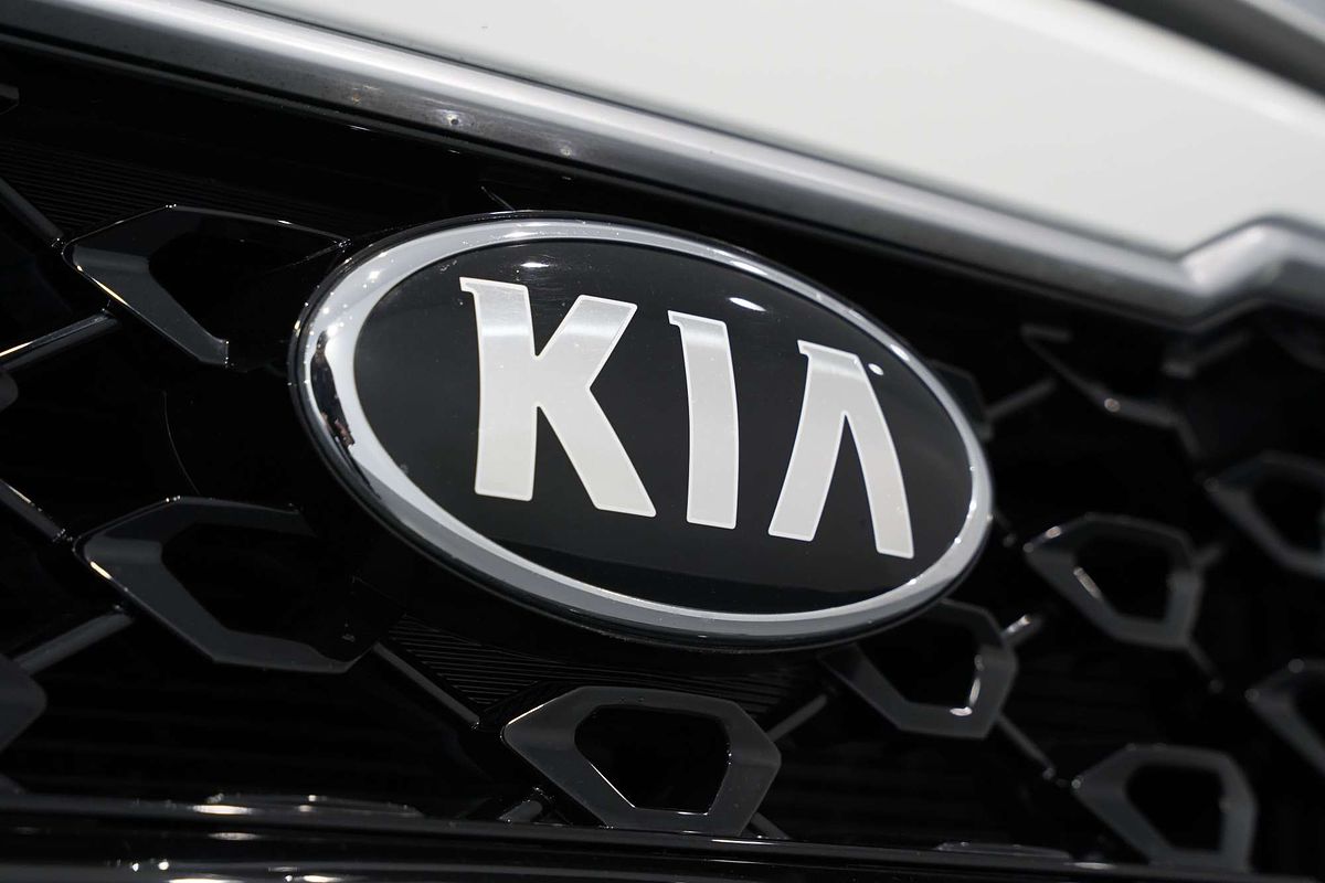 2021 Kia Sorento S MQ4