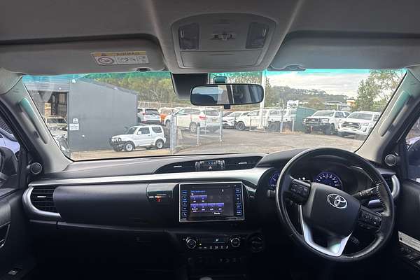 2020 Toyota Hilux SR5 GUN126R 4X4