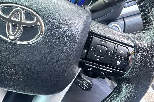 2020 Toyota Hilux SR5 GUN126R 4X4