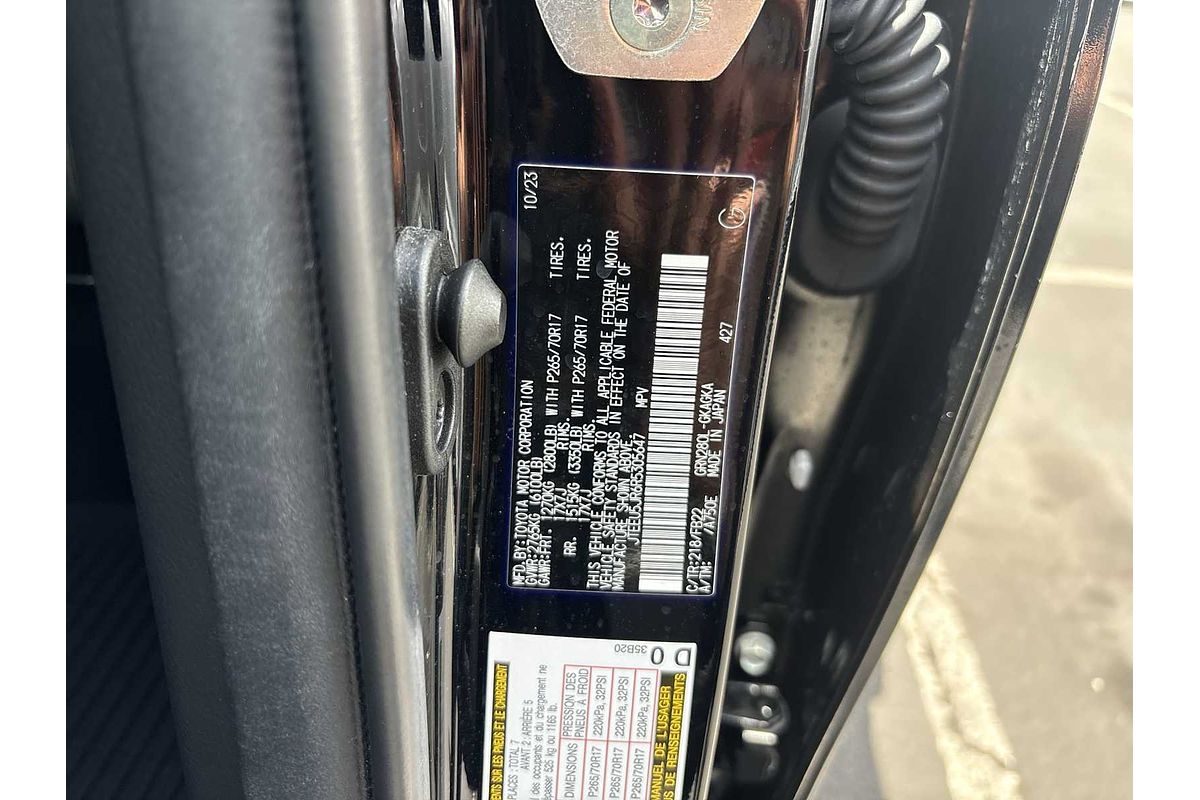 2024 Toyota 4Runner SR5