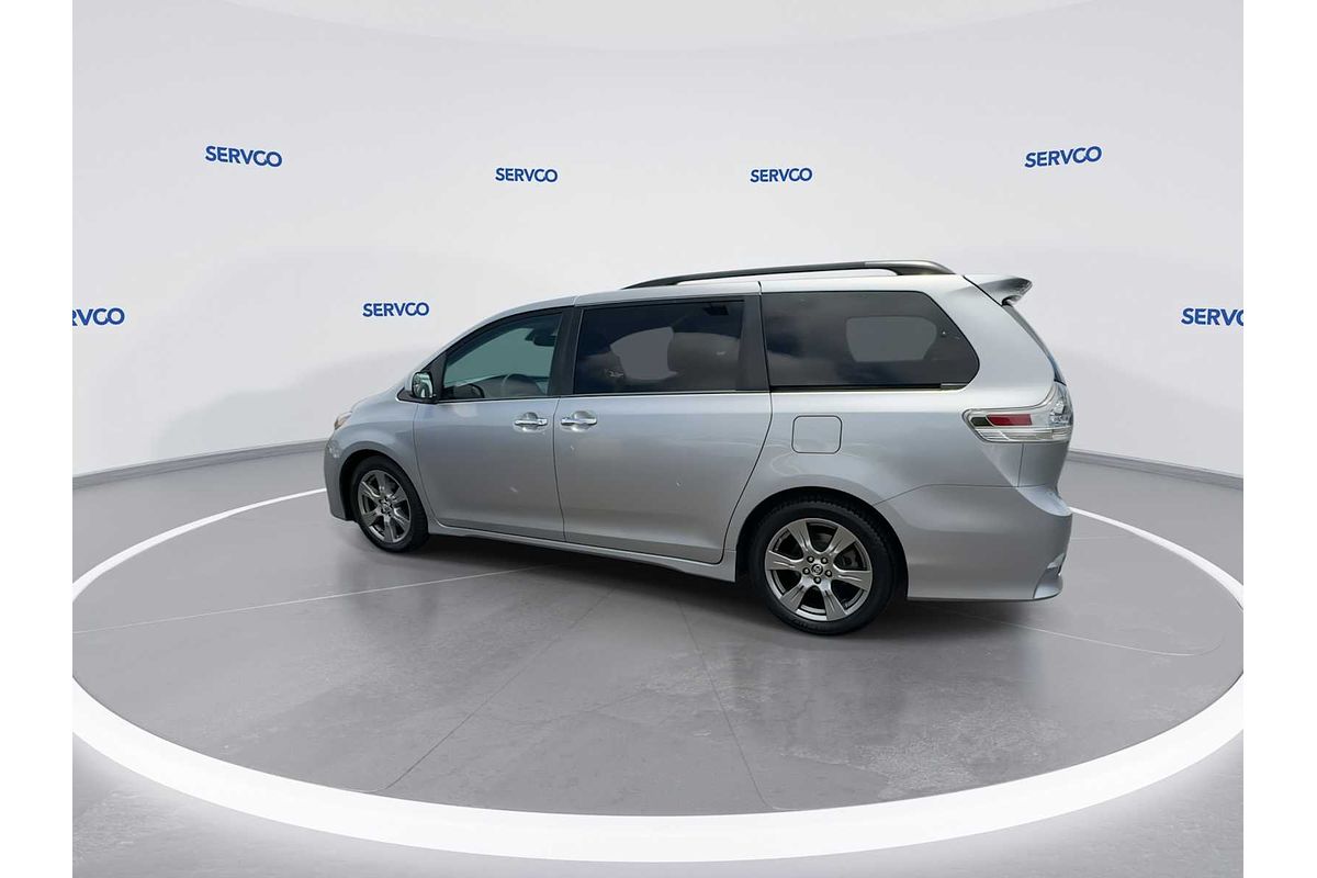 2018 Toyota SIENNA SE Premium